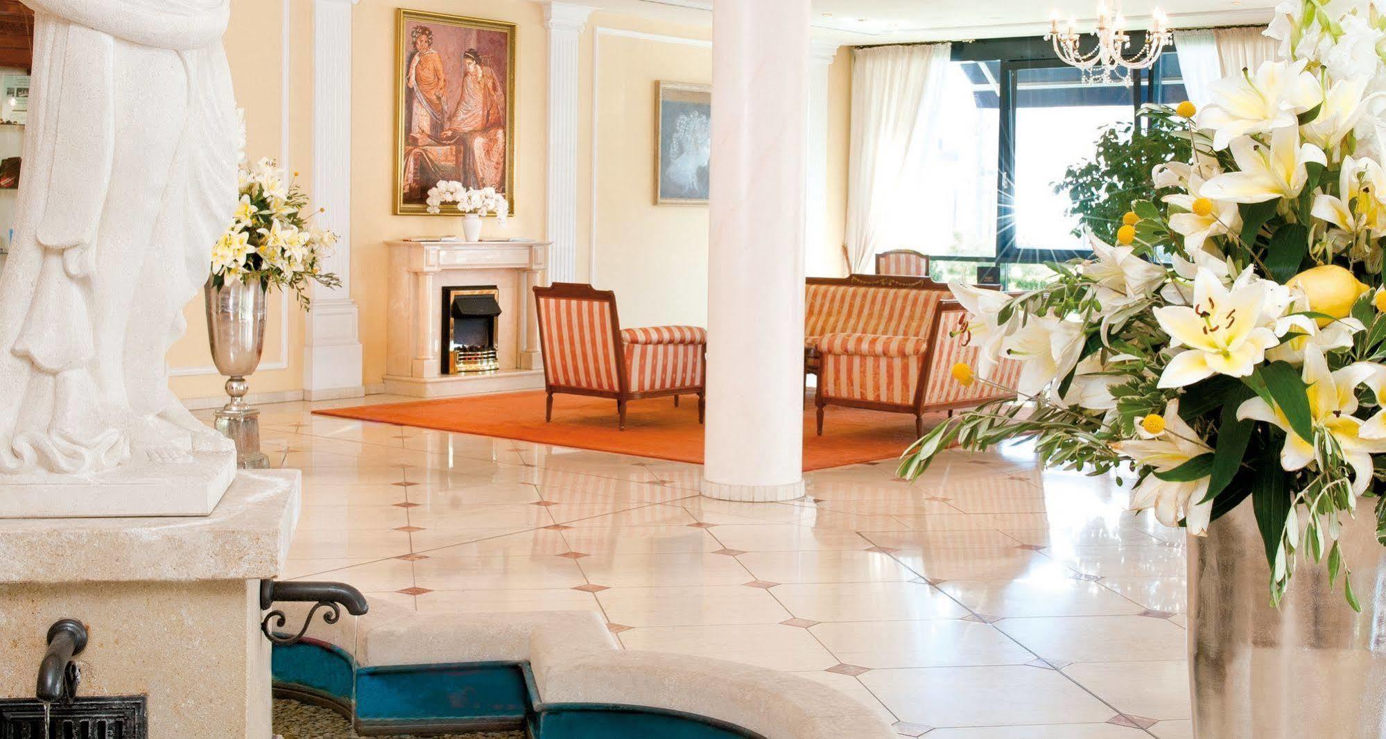 Victor'S Residenz-Hotel ארפורט מראה חיצוני תמונה